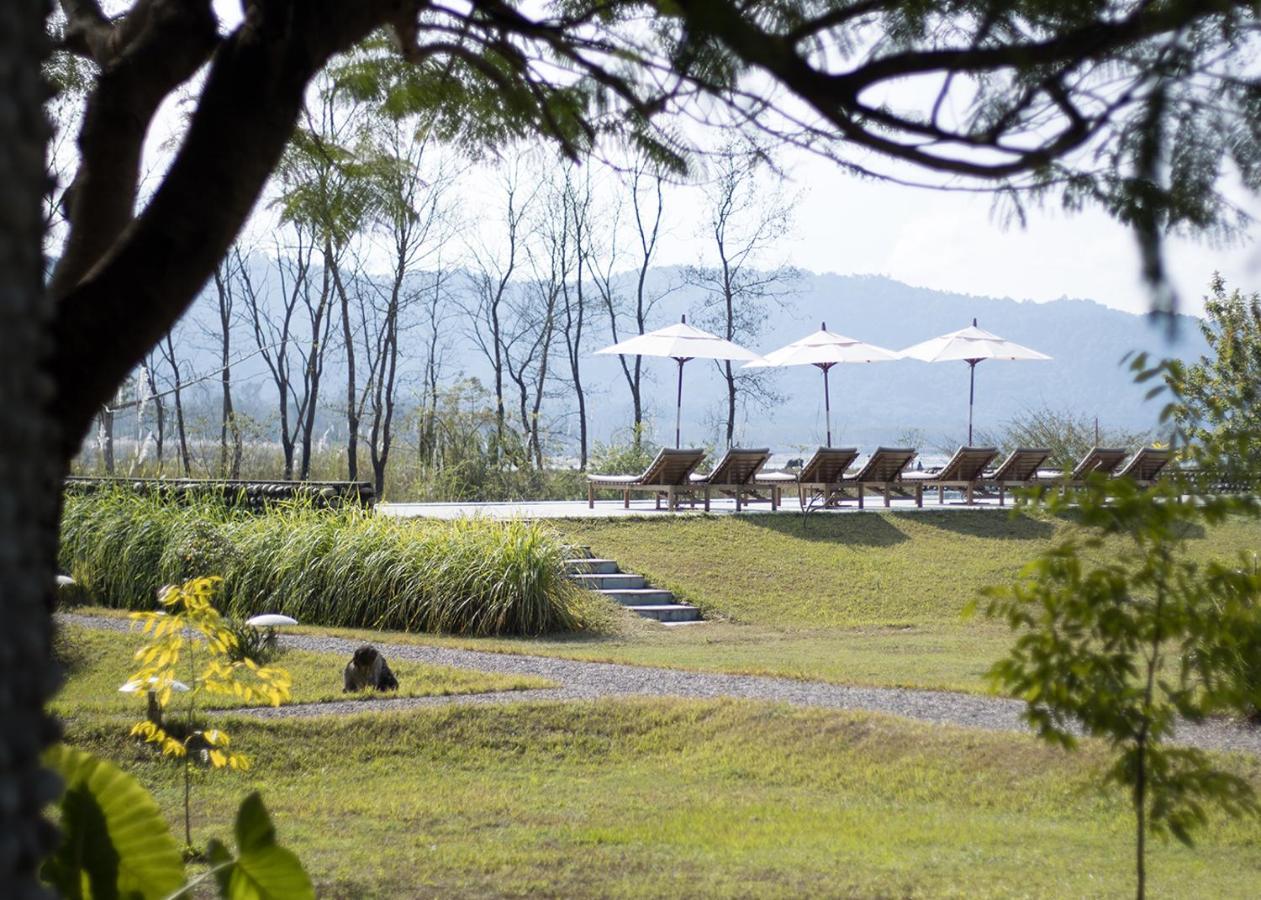 Sanctuary Chitwan National Park チトワン エクステリア 写真