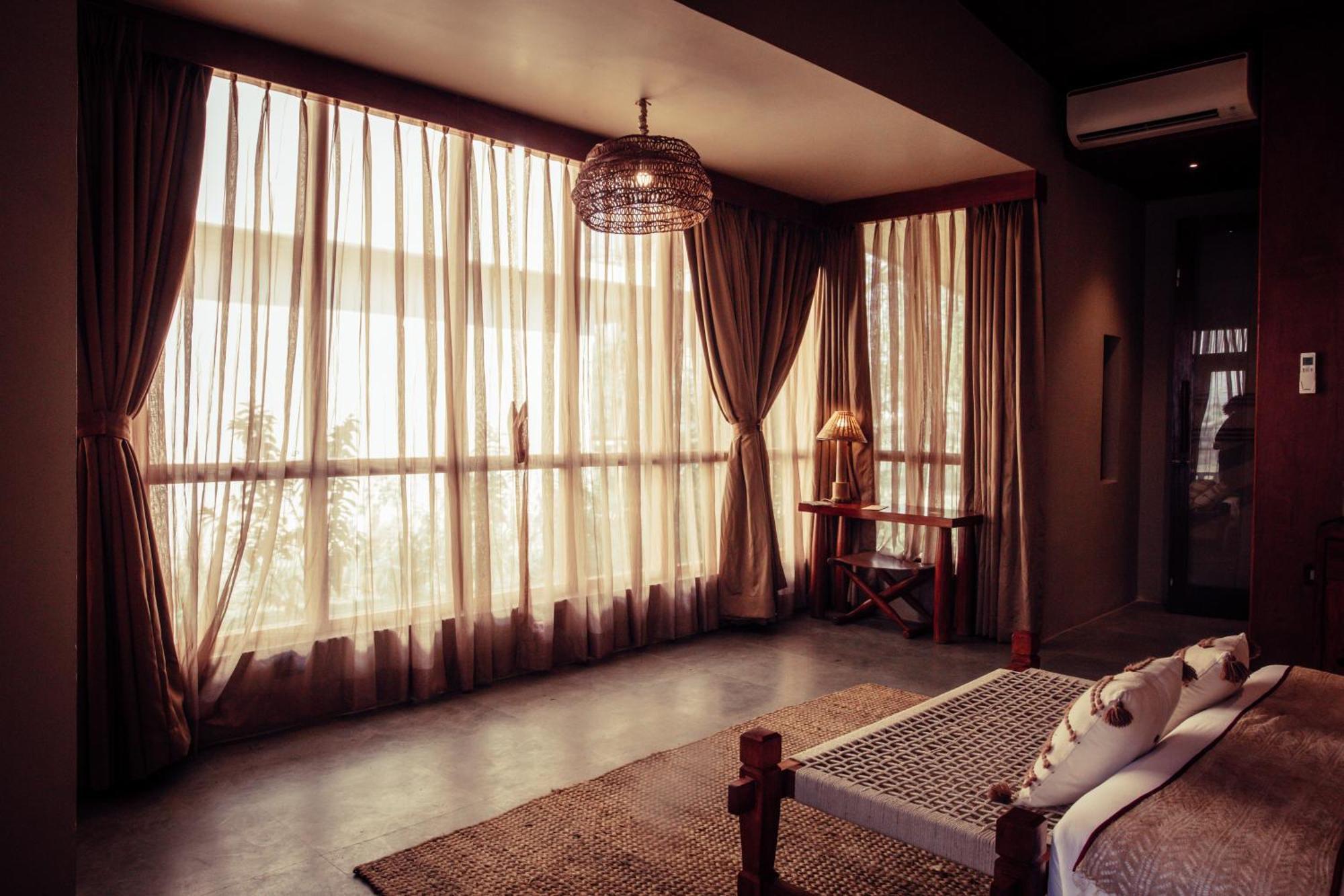 Sanctuary Chitwan National Park チトワン エクステリア 写真