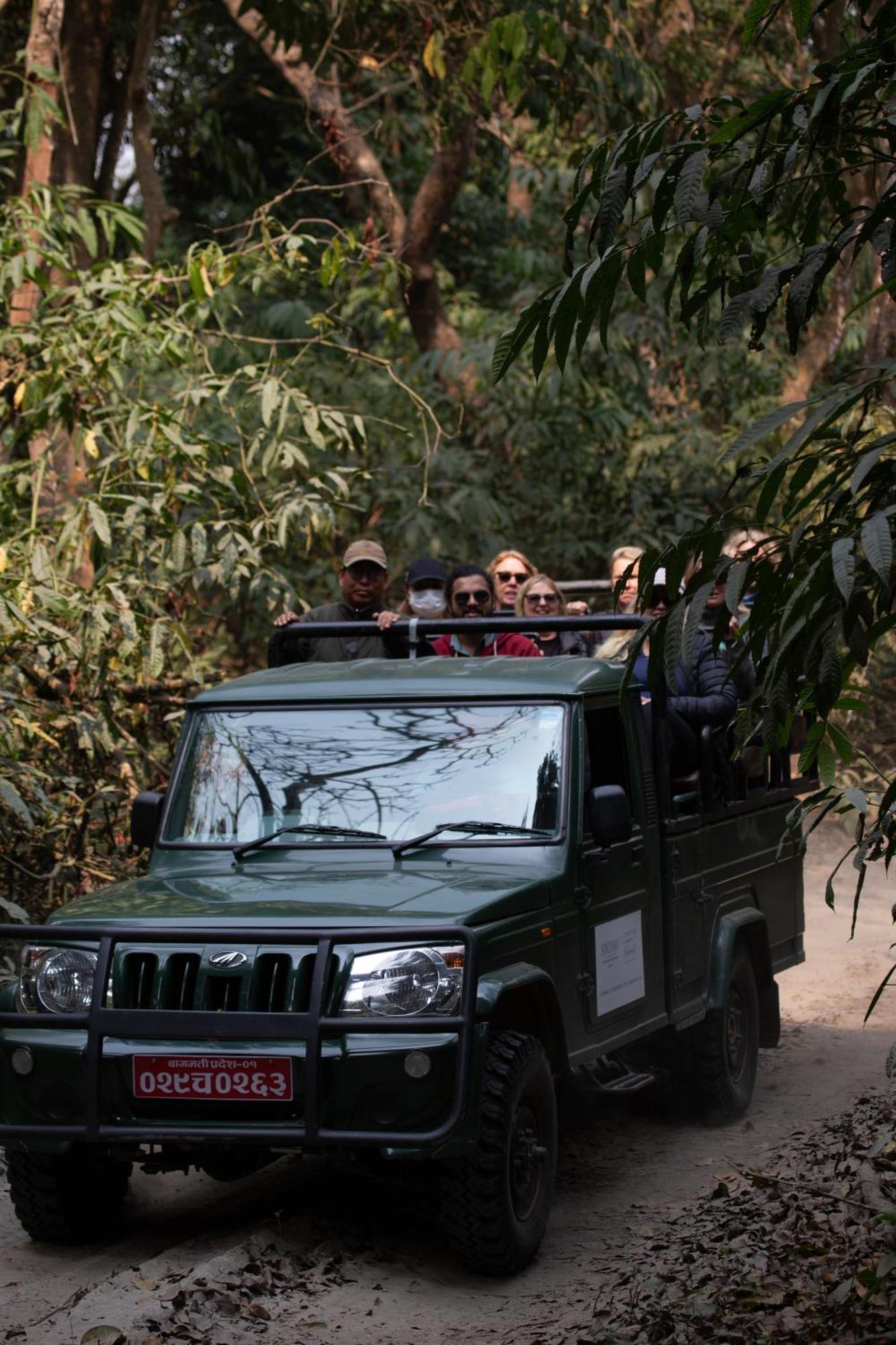 ホテル Sanctuary Chitwan National Park エクステリア 写真